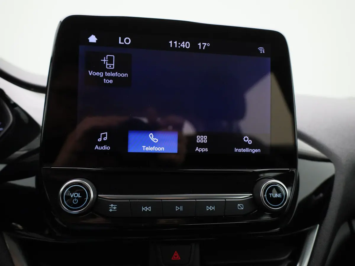 1.0 EcoBoost Hybrid Titanium | Cruise Control | Airco | Parkeersensoren | Apple Carplay/Android Auto |