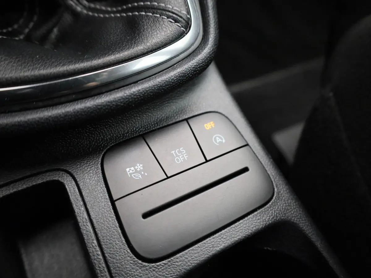 1.0 EcoBoost Hybrid Titanium | Cruise Control | Airco | Parkeersensoren | Apple Carplay/Android Auto |