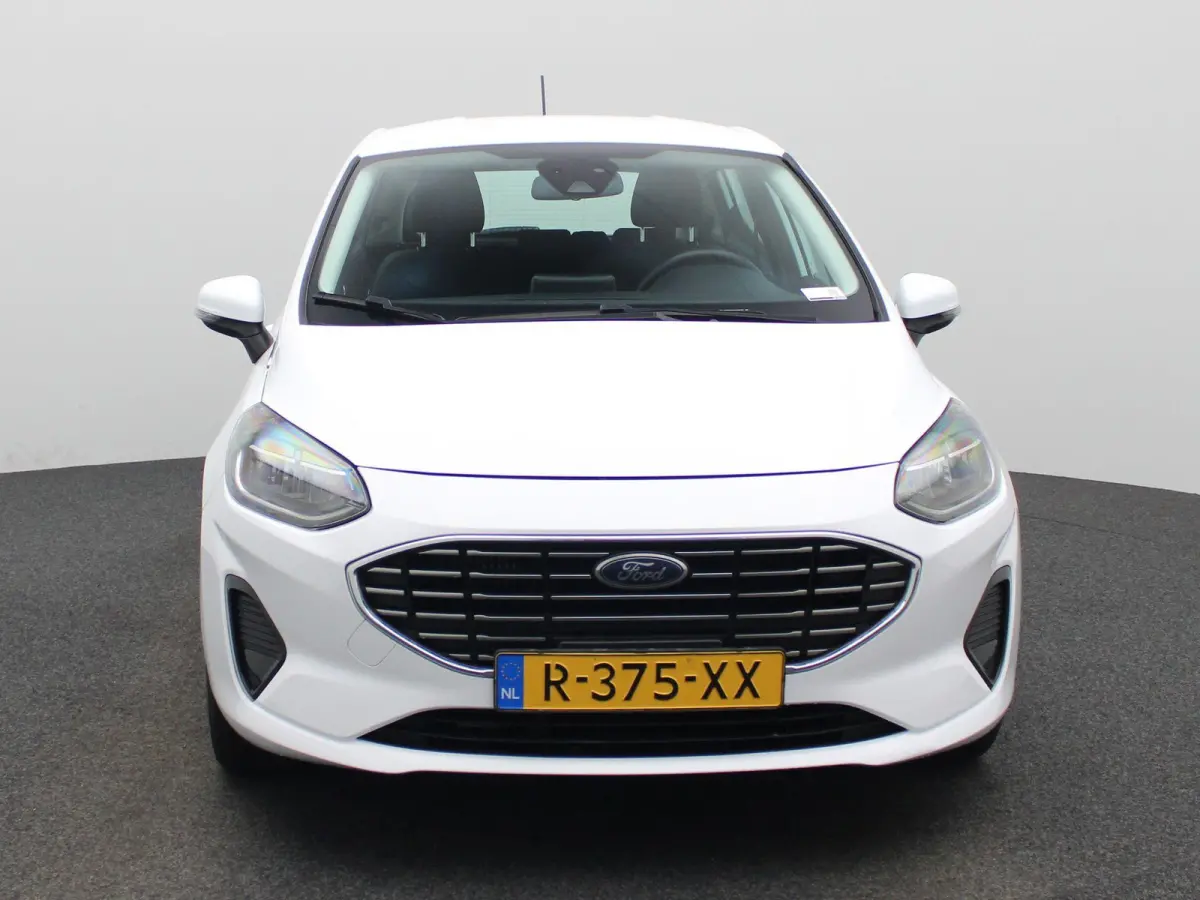 1.0 EcoBoost Hybrid Titanium | Cruise Control | Airco | Parkeersensoren | Apple Carplay/Android Auto |