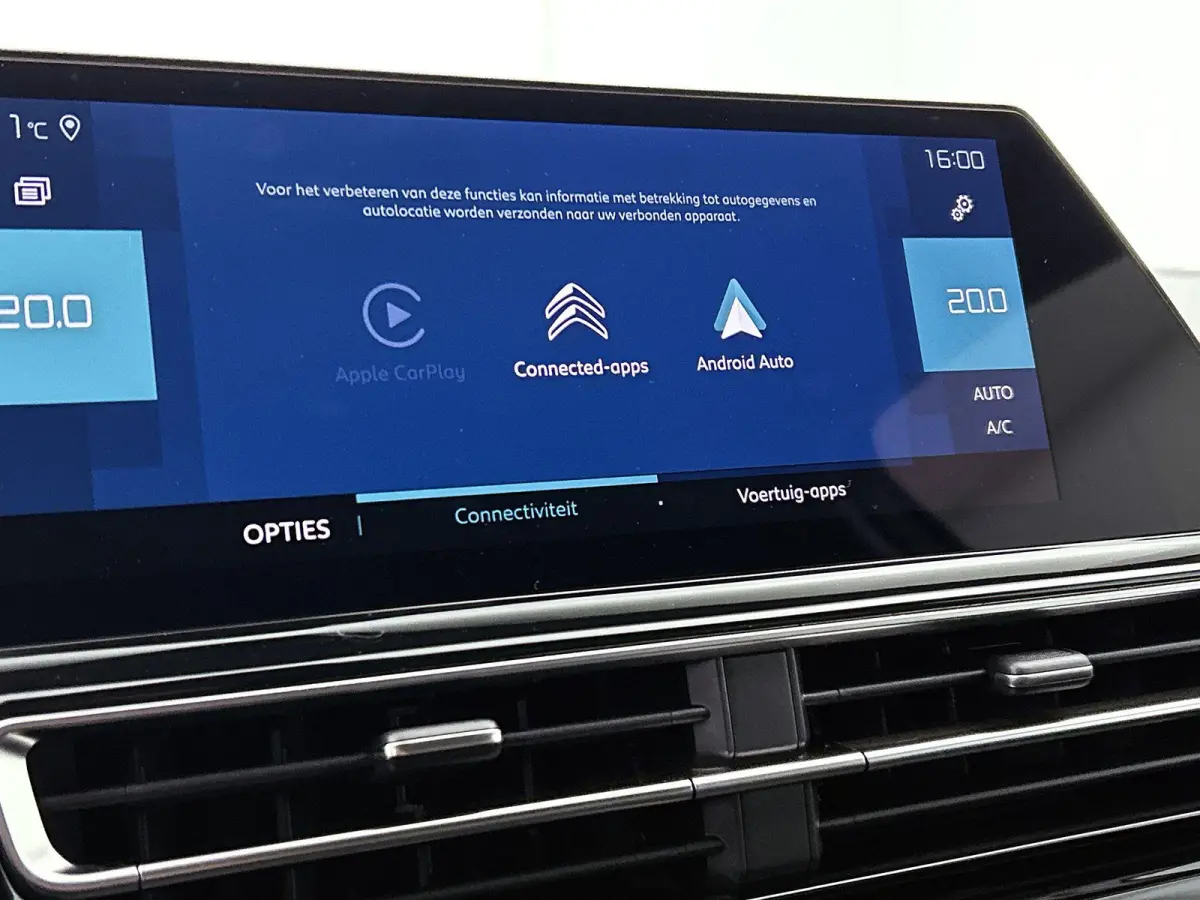 1.6 Plug-in Hybrid Plus 225pk Automaat | Navigatie | Climate Control | Adaptieve Cruise Control | 18"LMV | Dodehoekdetectie | Keyless Entry/Start | LED | Apple Carplay/Android Auto |