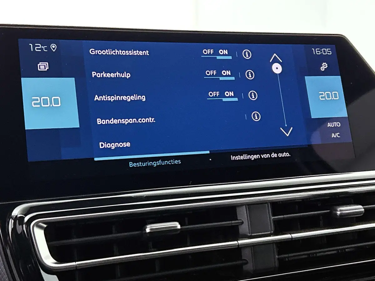 1.6 Plug-in Hybrid Plus 225pk Automaat | Navigatie | Climate Control | Adaptieve Cruise Control | 18"LMV | Dodehoekdetectie | Keyless Entry/Start | LED | Apple Carplay/Android Auto |