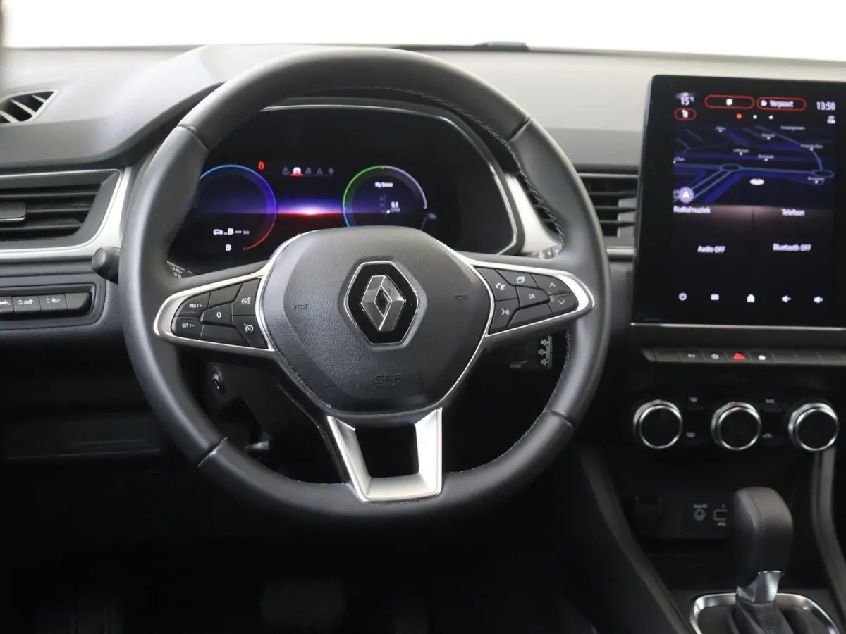 1.6 E-Tech Full Hybrid Techno 145PK | Automaat | Navigatie | Parkeersensoren & Camera | 17'' Velgen | Climate Control | Privacy Glass | Keyless Entry | Apple CarPlay & Android Auto