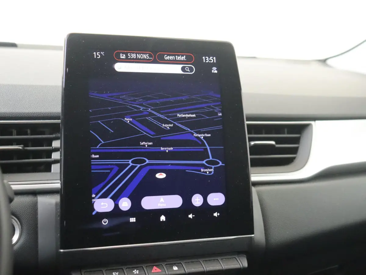 1.6 E-Tech Full Hybrid Techno 145PK | Automaat | Navigatie | Parkeersensoren & Camera | 17'' Velgen | Climate Control | Privacy Glass | Keyless Entry | Apple CarPlay & Android Auto