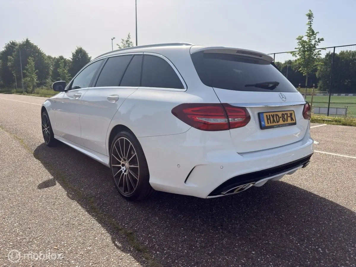 Estate/AMG-Line/Burmester 400 4MATIC Prestige