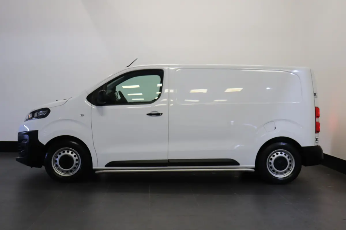 1.5 BlueHDI L2 EURO 6 - Airco - Cruise - PDC - € 13.950,- Excl.
