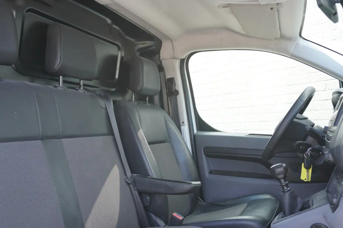 1.5 CDTI L2 - EURO 6 - Airco - Cruise - PDC - €12.900,- Excl.