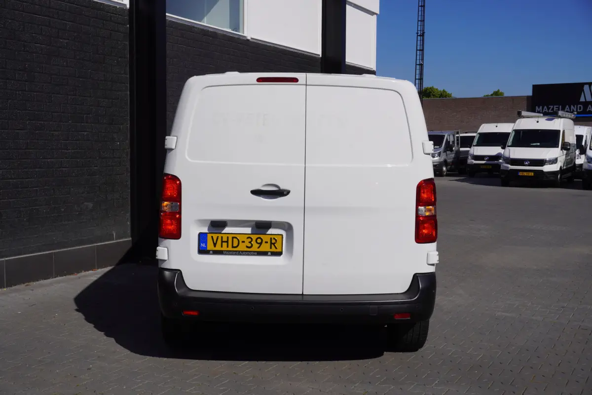 1.5 CDTI L2 - EURO 6 - Airco - Cruise - PDC - €12.900,- Excl.