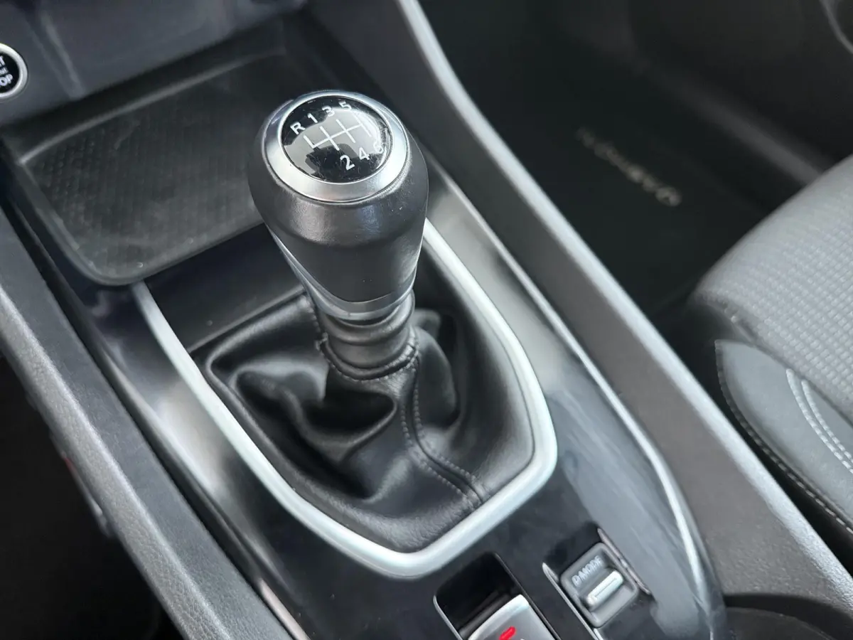 1.3 MHEV Acenta | Apple Carplay/Android Auto | Parkeercamera |