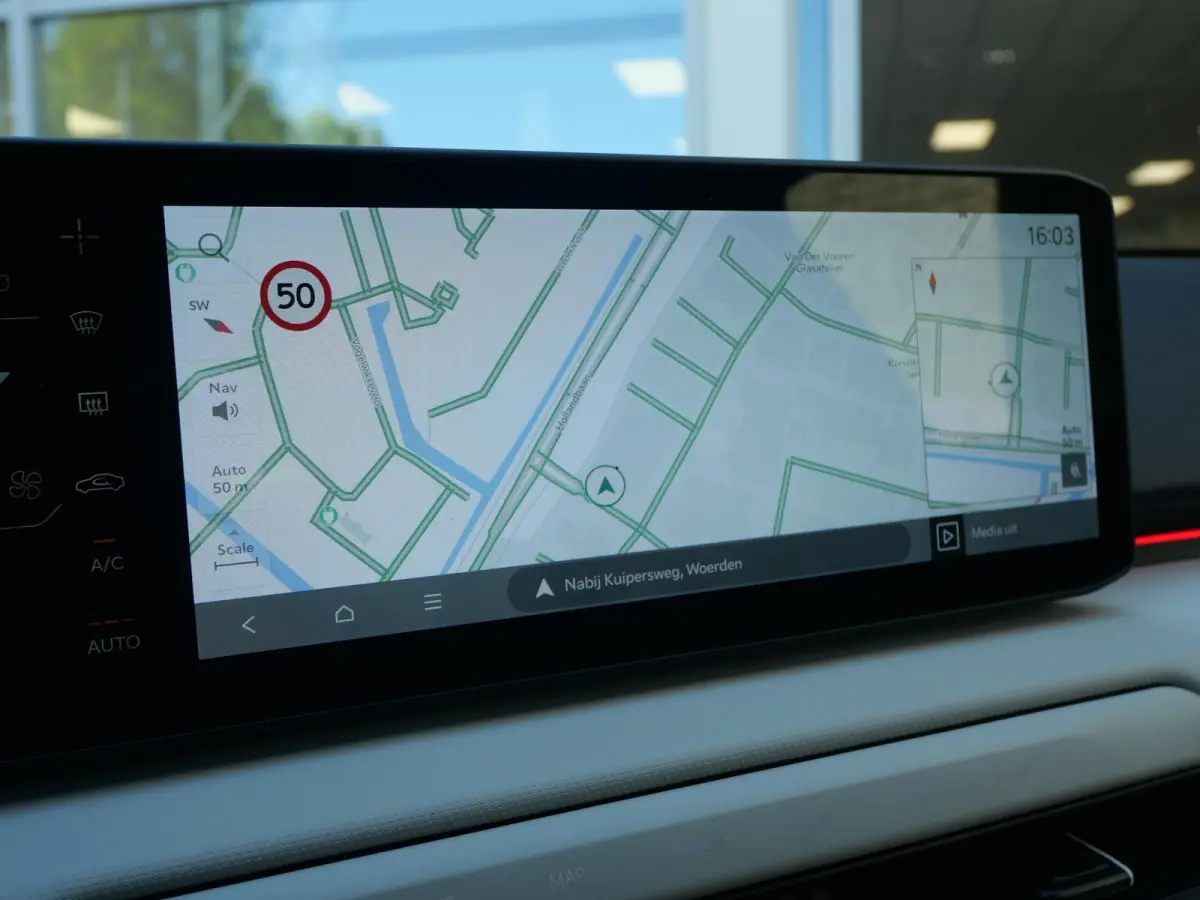 GT-Line Business Edition 81.4 kWh | direct beschikbaar | BTW-auto| 17% bijtelling |