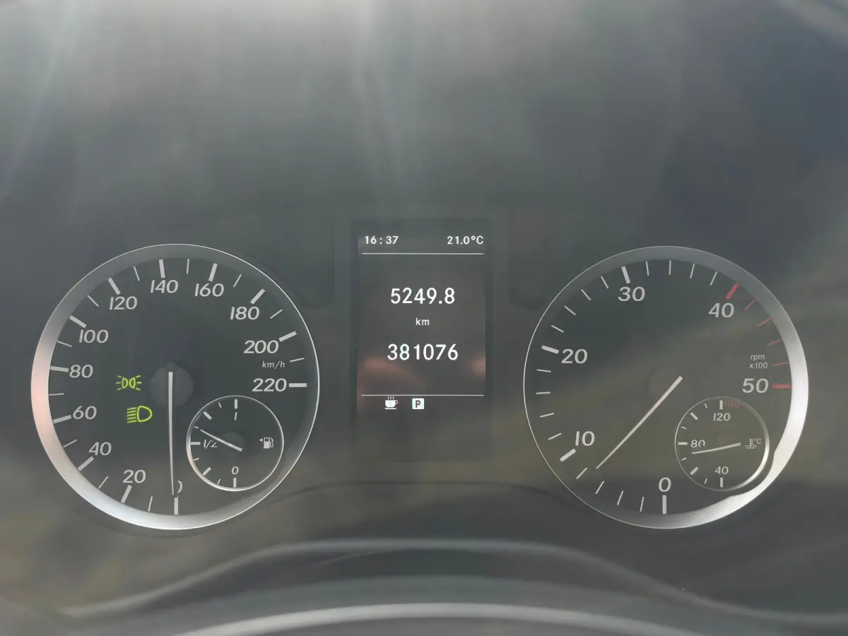 114 CDI Extra Lang | Parkeer Camera | Bluetooth | Navi | Airco | cruise