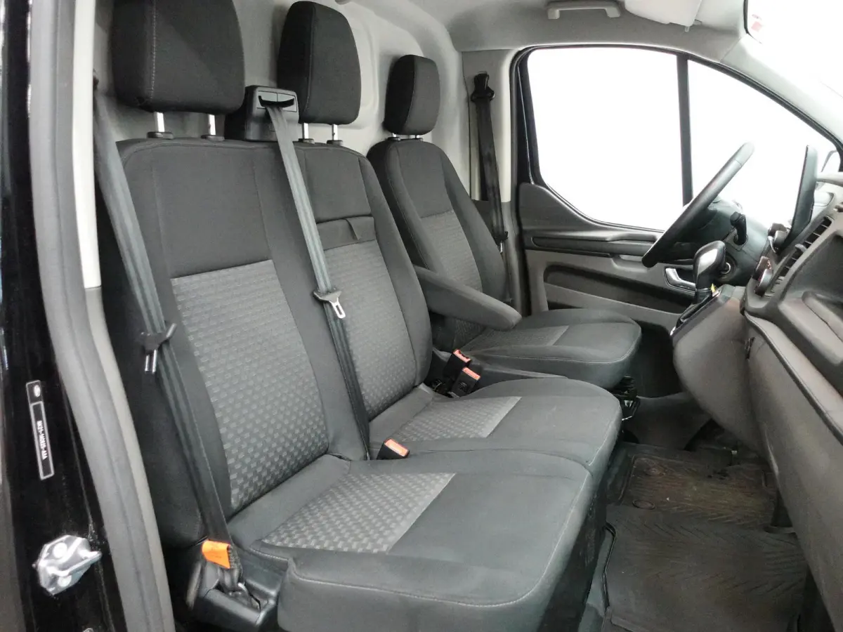 300 2.0 TDCI L2H1 Trend Automaat Airco Navigatie Cruisecontrol Camera Parkeersensoren