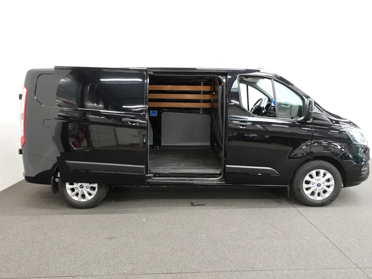 300 2.0 TDCI L2H1 Trend Automaat Airco Navigatie Cruisecontrol Camera Parkeersensoren