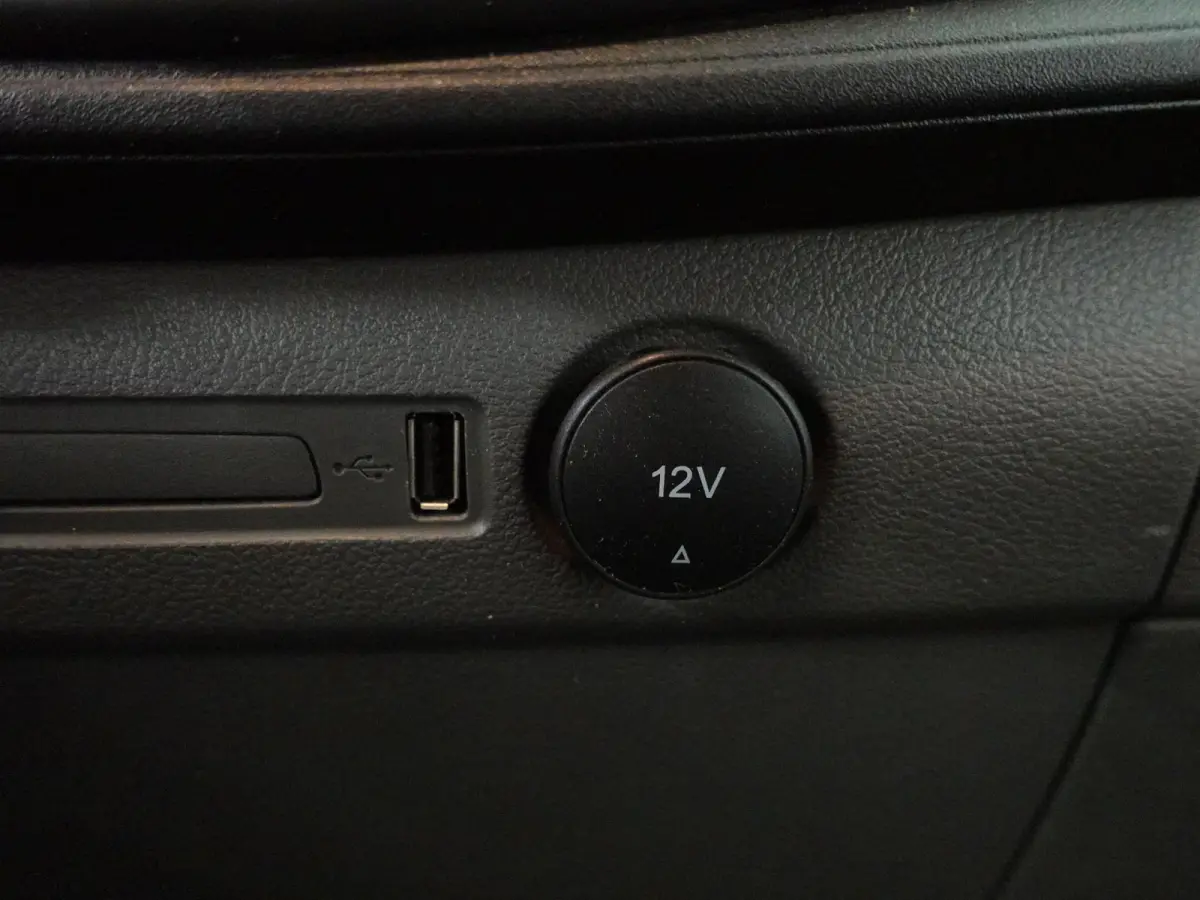 300 2.0 TDCI L2H1 Trend Automaat Airco Navigatie Cruisecontrol Camera Parkeersensoren