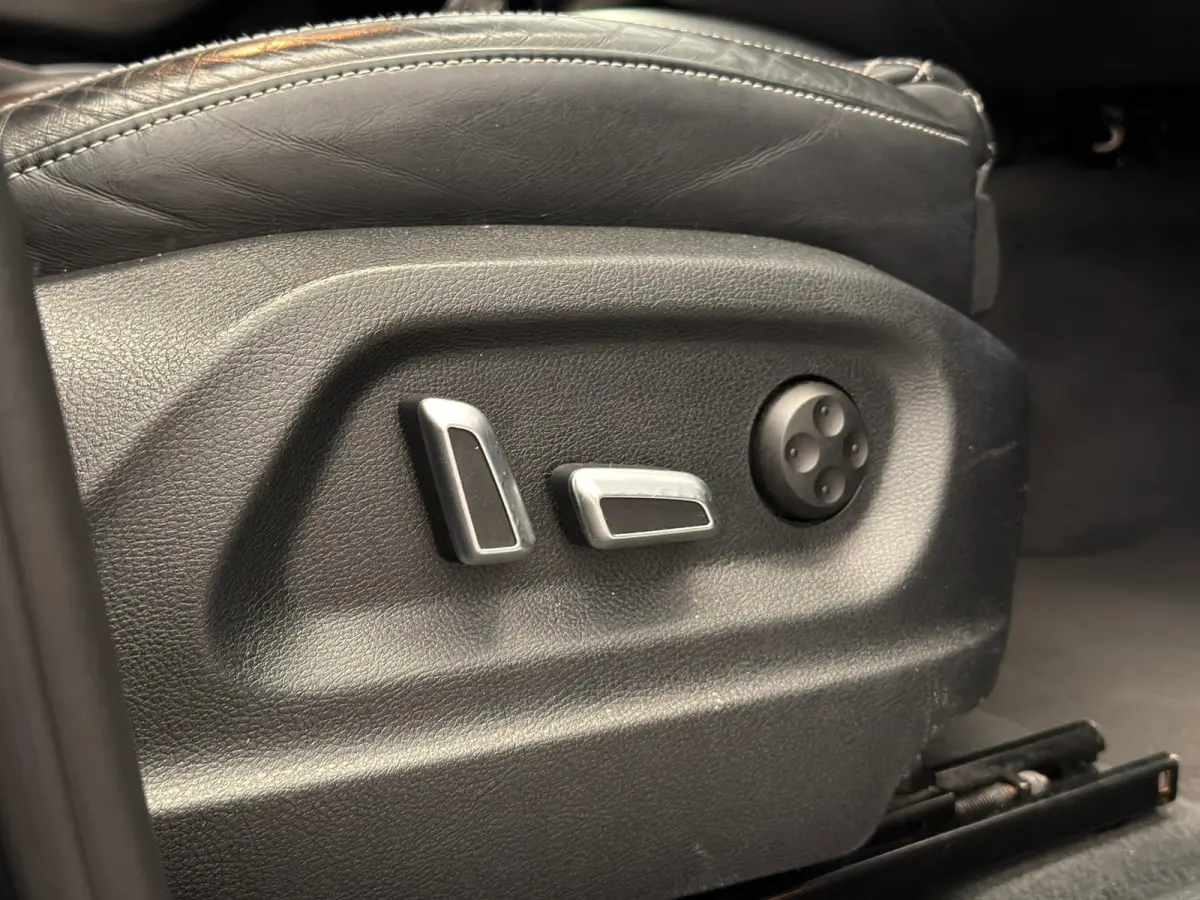 3.0 TDI SQ5 Quattro Pro Line / Black Edition / Clima / Leder