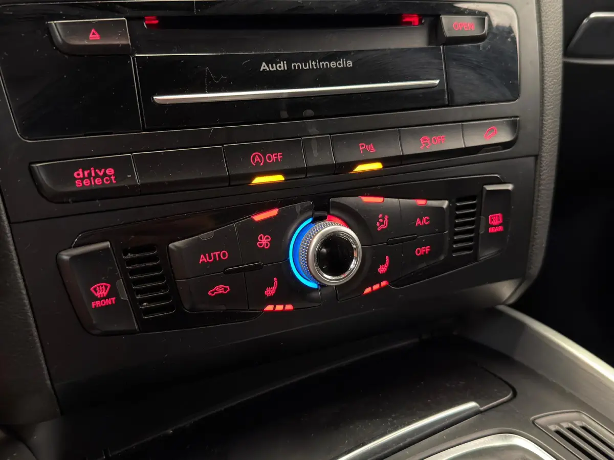 3.0 TDI SQ5 Quattro Pro Line / Black Edition / Clima / Leder