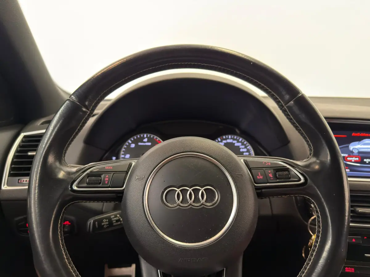 3.0 TDI SQ5 Quattro Pro Line / Black Edition / Clima / Leder