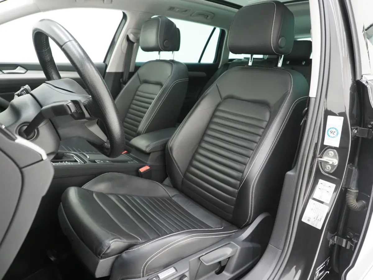1.4 TSI PHEV GTE | Panoramadak | Leder | Trekhaak | Massage | HUD | Keyless | Adaptive Cruise