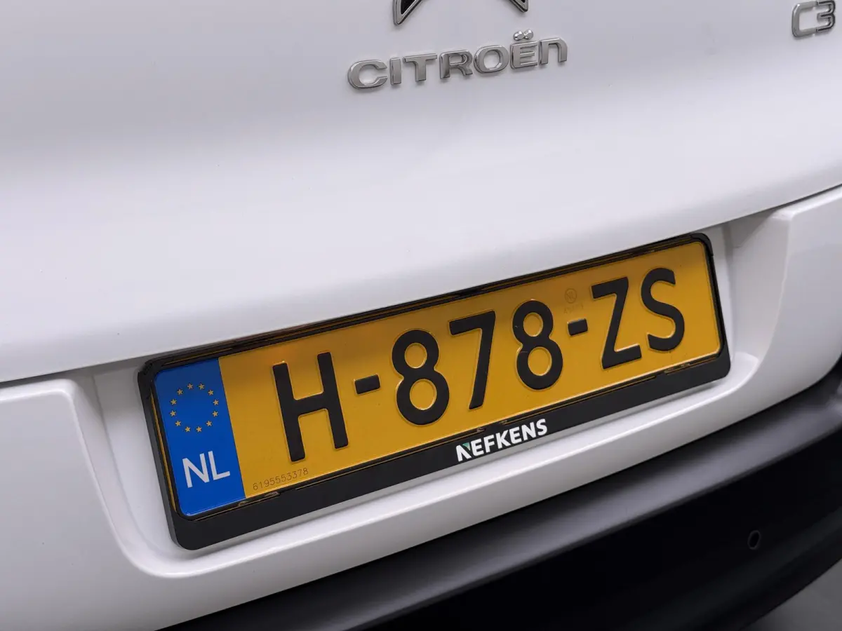 Shine 82pk | Navigatie | Automatische airco | Camera achter | Parkeersensoren | Cruise control | In hoogte verstelbare bestuurdersstoel | Lichtmetalen velgen 17 inch