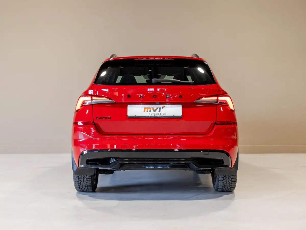 1.5 TSI ACT Monte Carlo / 150pk / Panorama dak / Achteruitrij camera / Stoel en stuur verwarming /