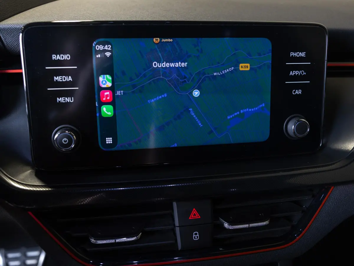 1.5 TSI ACT Monte Carlo / 150pk / Panorama dak / Achteruitrij camera / Stoel en stuur verwarming /