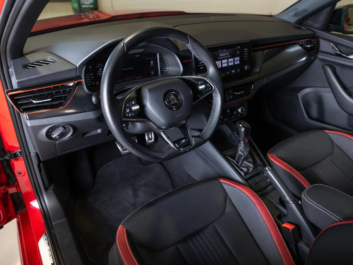 1.5 TSI ACT Monte Carlo / 150pk / Panorama dak / Achteruitrij camera / Stoel en stuur verwarming /