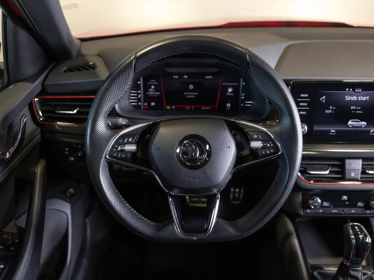 1.5 TSI ACT Monte Carlo / 150pk / Panorama dak / Achteruitrij camera / Stoel en stuur verwarming /