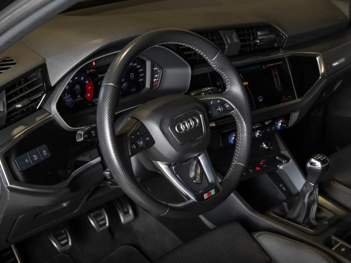 35 TFSI 2x S-Line edition / 150pk / Panorama dak / Dodehoek herkenning /