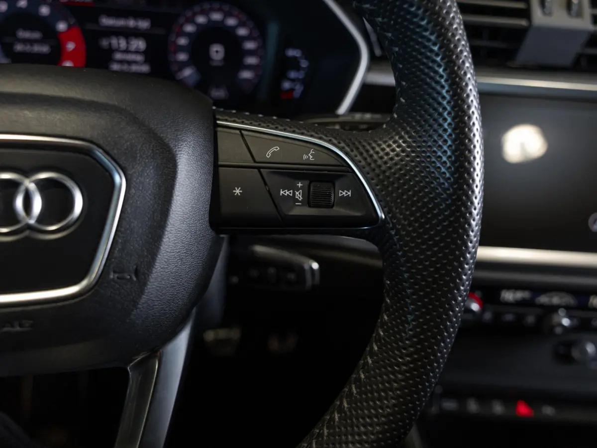 35 TFSI 2x S-Line edition / 150pk / Panorama dak / Dodehoek herkenning /