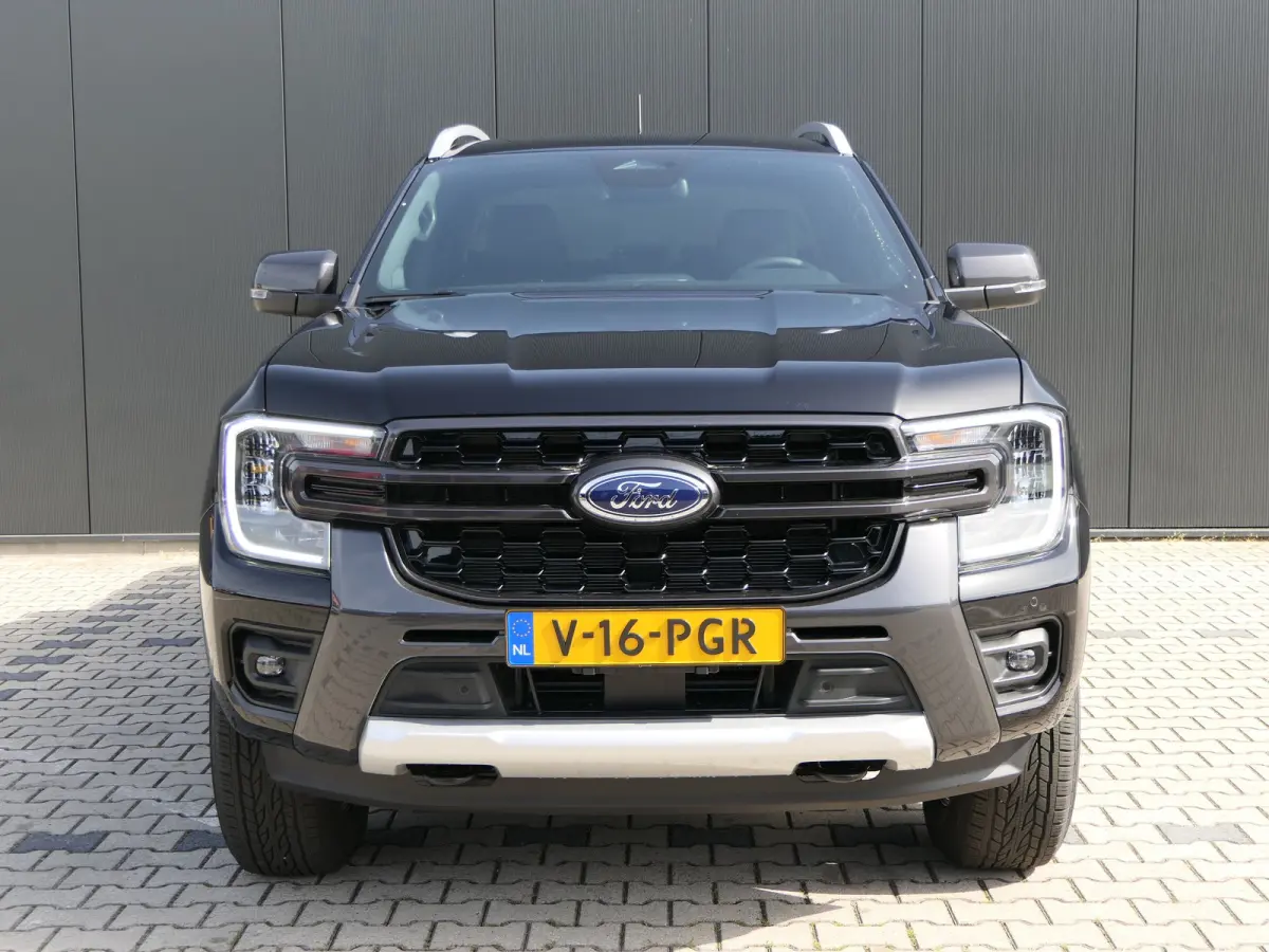 Wildtrak 2.3 PHEV | Power Rollertop | Camera | Stoelverwarming | CarPlay/Android Auto | Leder