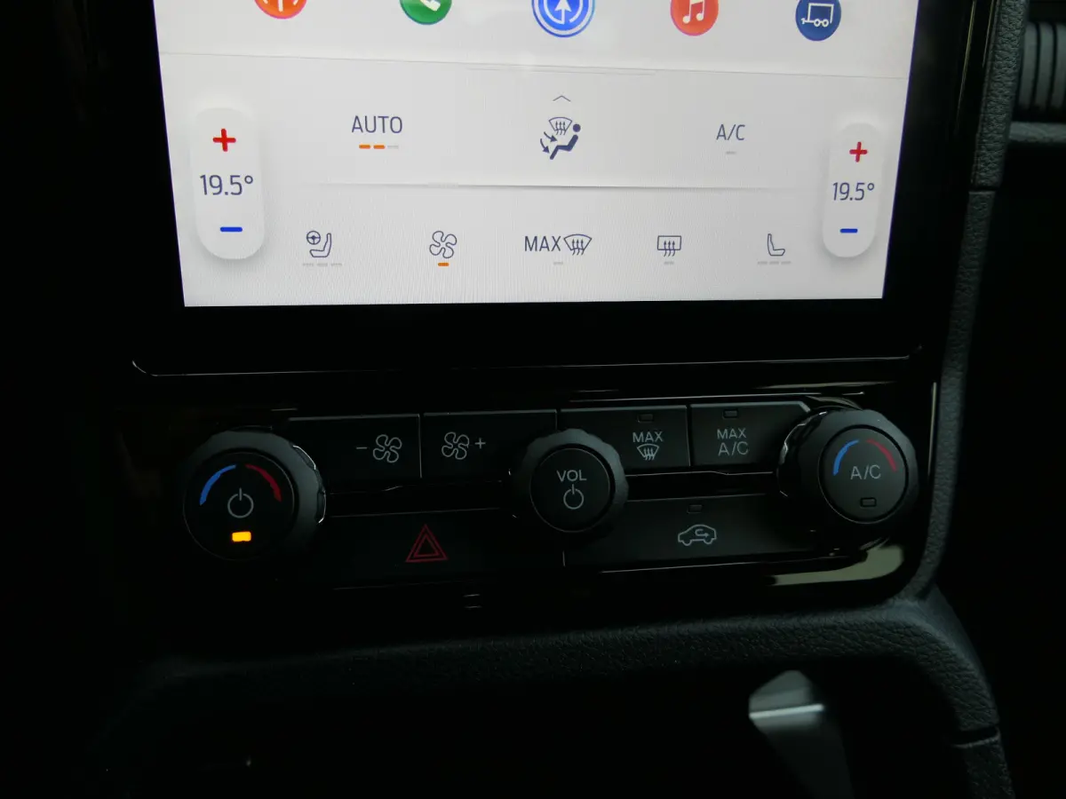 Wildtrak 2.3 PHEV | Power Rollertop | Camera | Stoelverwarming | CarPlay/Android Auto | Leder