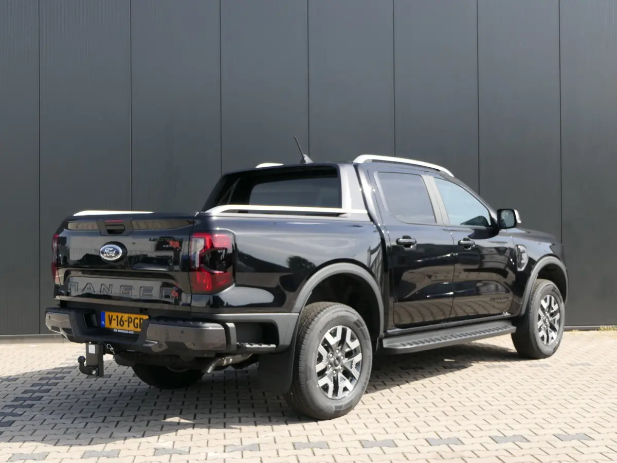 Wildtrak 2.3 PHEV | Power Rollertop | Camera | Stoelverwarming | CarPlay/Android Auto | Leder