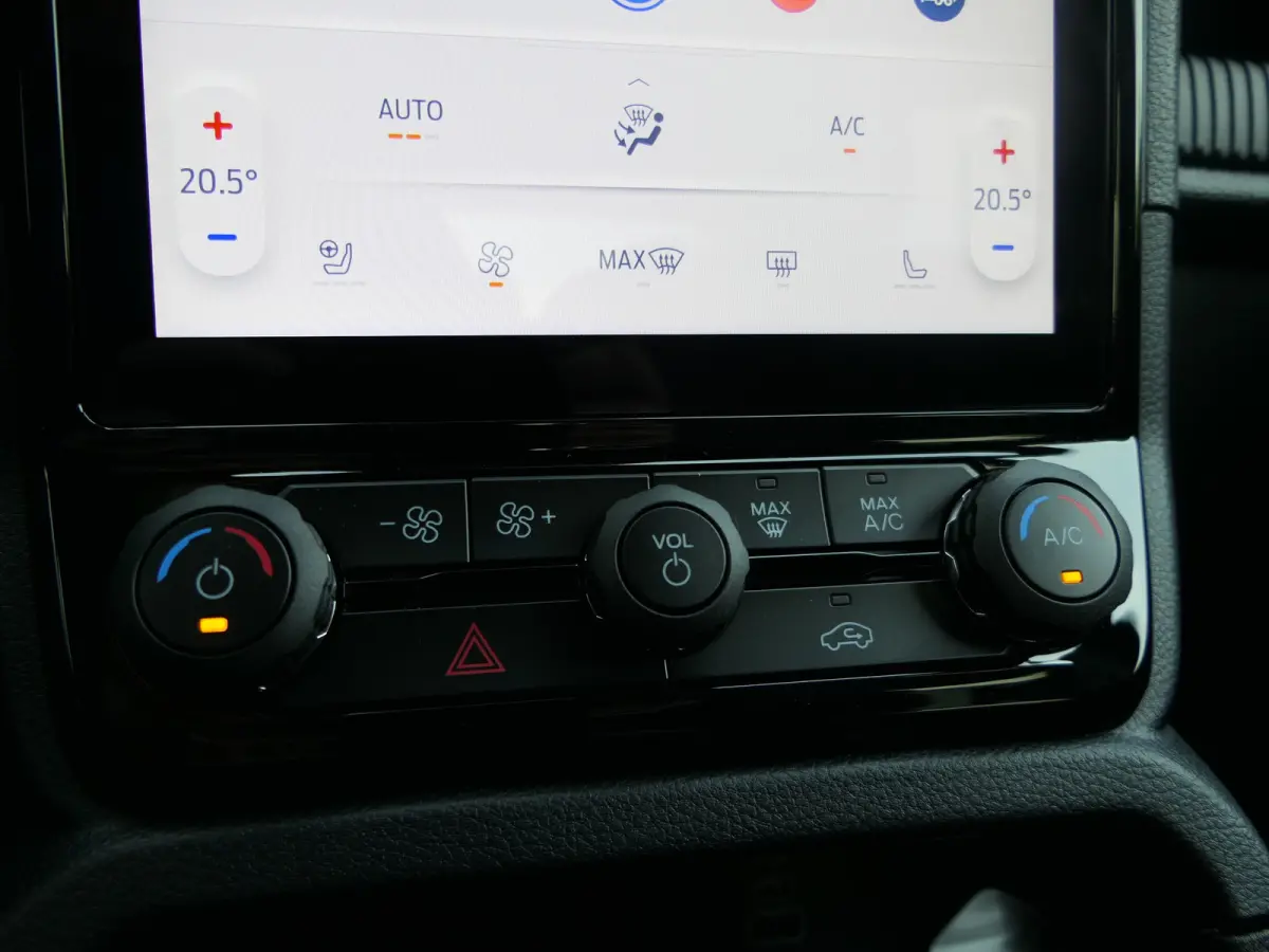 Wildtrak 2.3 PHEV | Power Rollertop | Navigatie | Stoelverwarming | Trekhaak | Camera | CarPlay/Android Auto