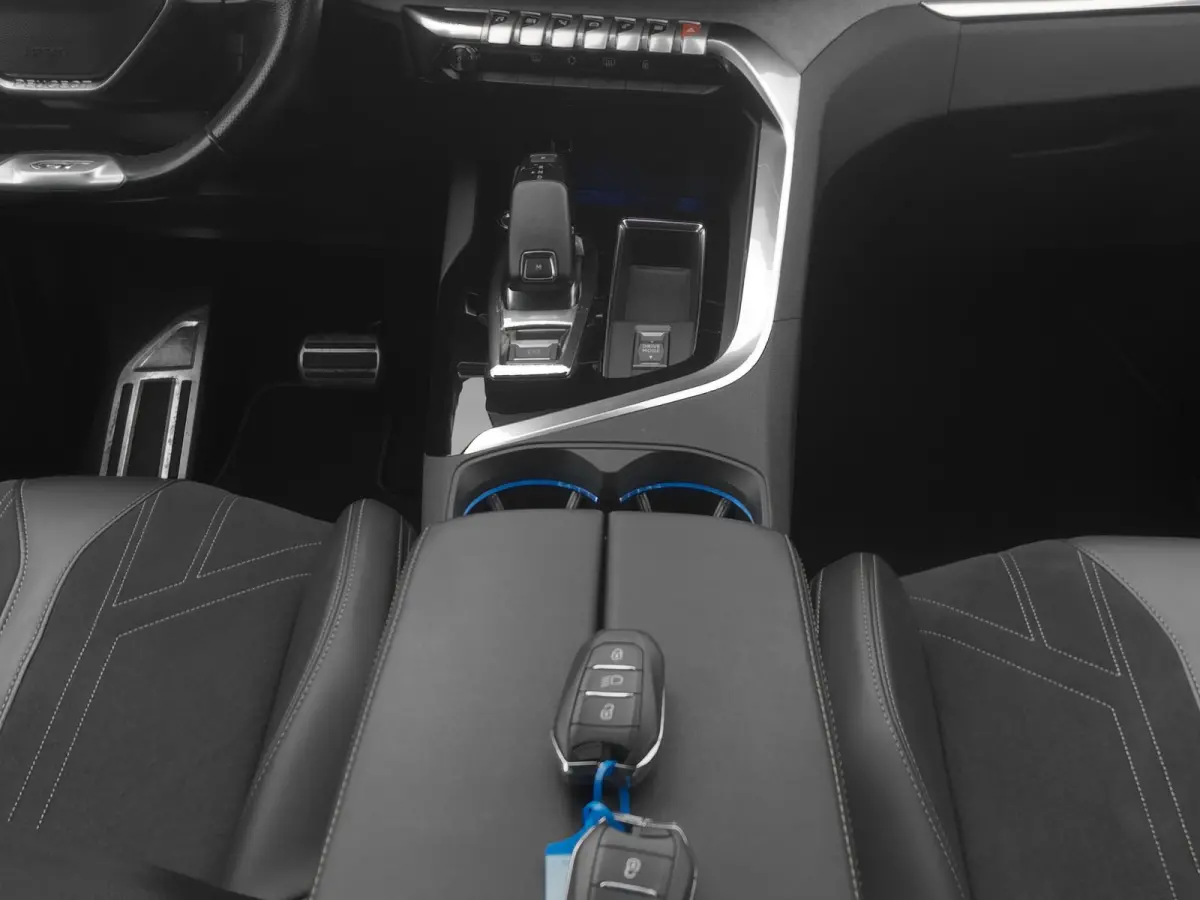 1.2 PureTech 130 PK Automaat GT-Line | 360° | ADAPTIVE | KEYLESS