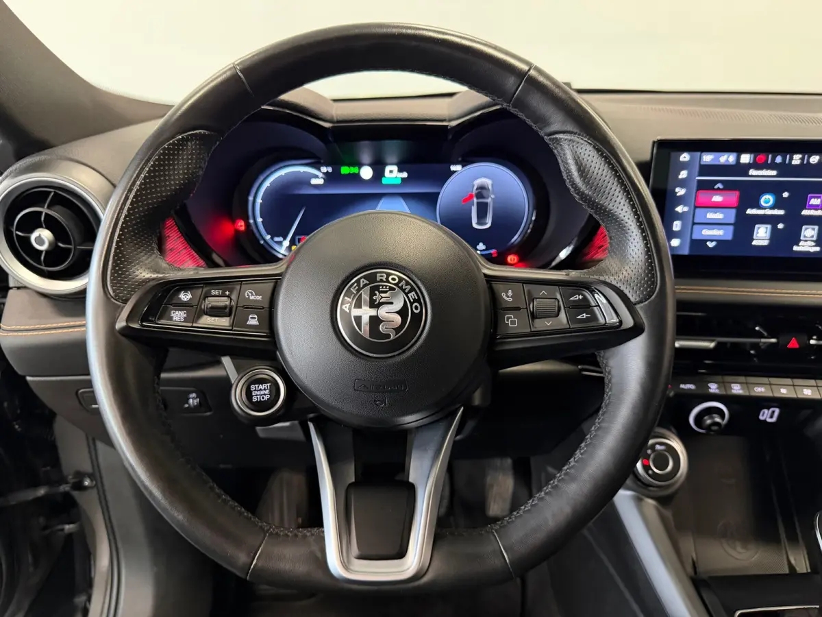 1.5T Hybrid|NAVIGATIE|CAMERA|CRUISE|ECC AIRCO
