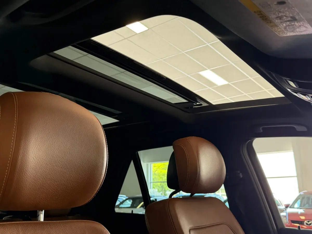 500 e 4MATIC AMG|NAVI|CAMERA|PANO|LEER