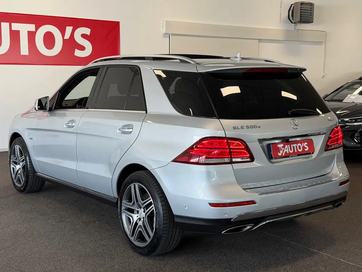 500 e 4MATIC AMG|NAVI|CAMERA|PANO|LEER