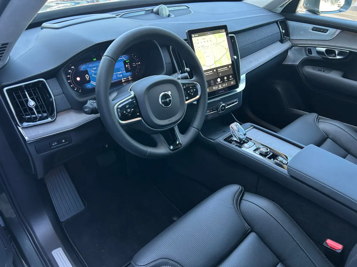 2.0 T8 Plug-in hybrid AWD Ultra Dark Exec. Ed. | Full option! | Forest Lake | Cardamom | Luchtvering | Bowers & Wilkins | Massage |