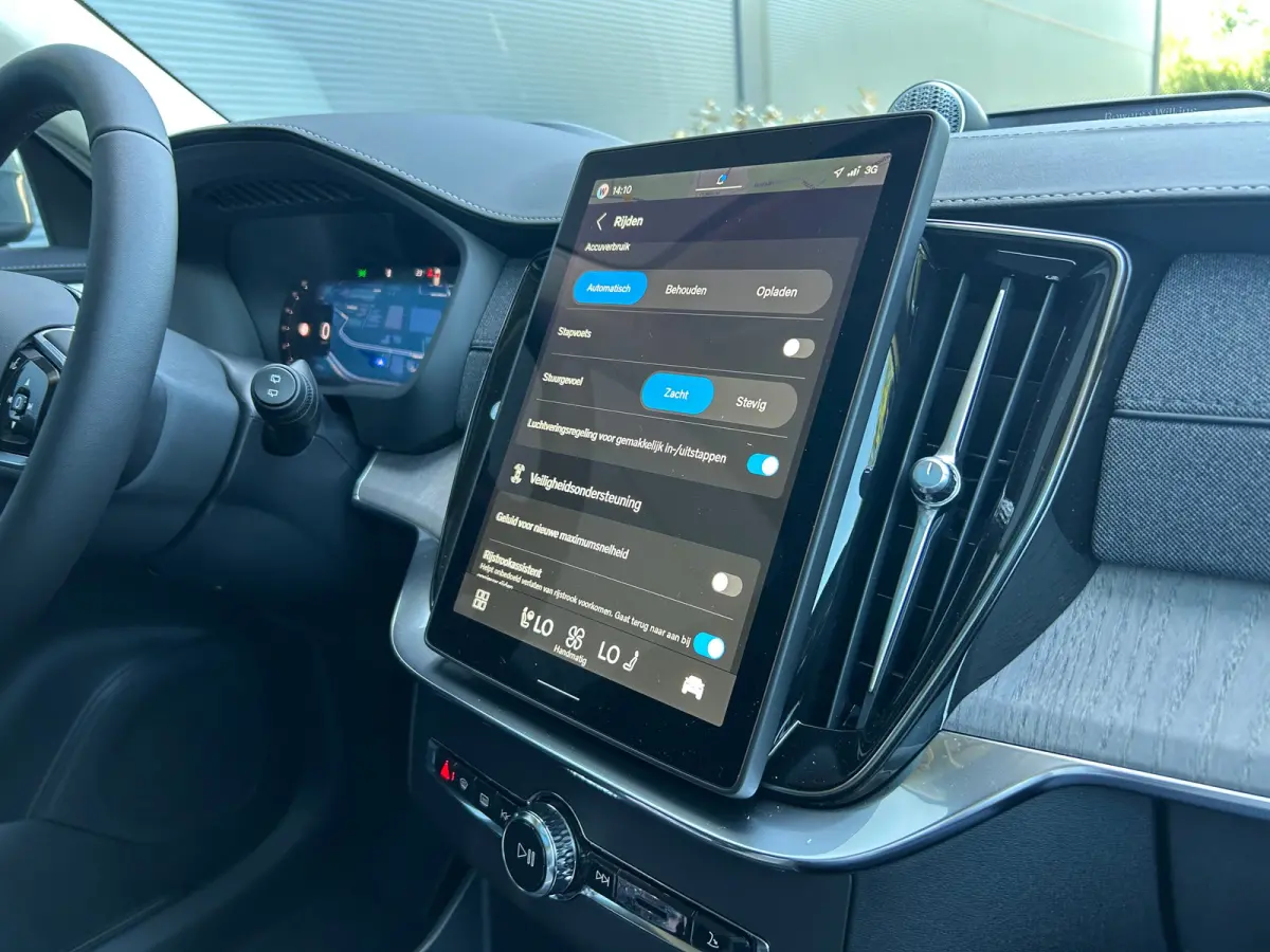 2.0 T8 Plug-in hybrid AWD Ultra Dark Exec. Ed. | Full option! | Forest Lake | Cardamom | Luchtvering | Bowers & Wilkins | Massage |