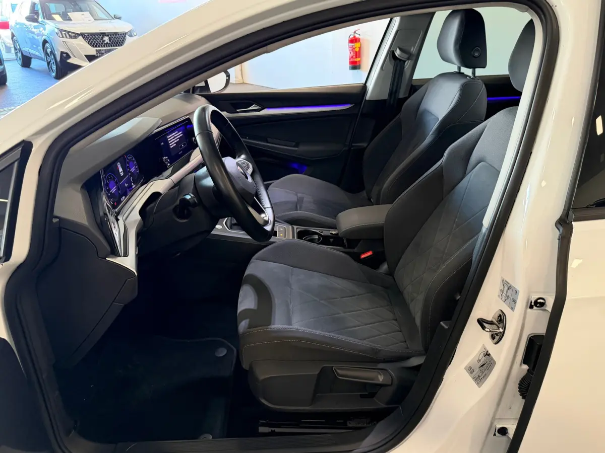 1.0 TSI Business, CP NAVIGATIE, CRUISE, LED, ECC AIRCO