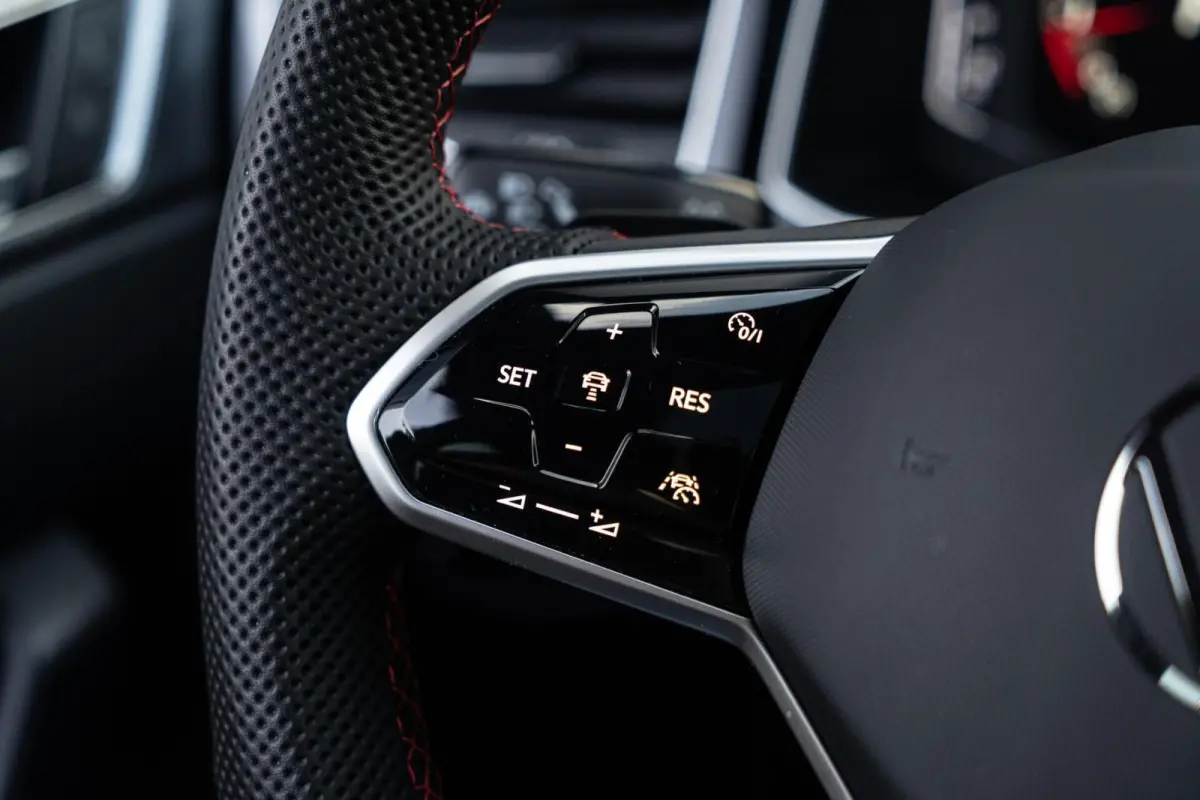 2.0 TSI GTI PANO / FULL OPTION !
