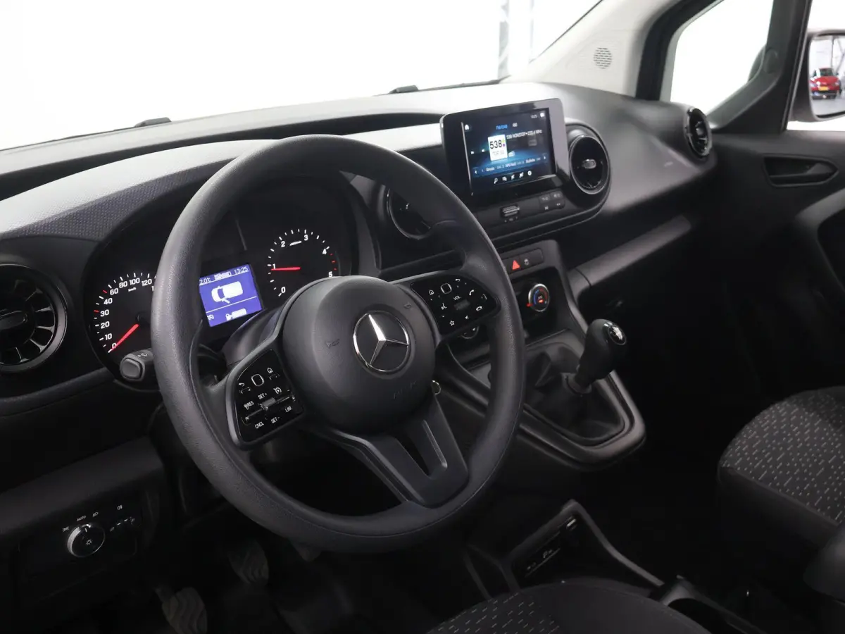 108 CDI | L1 | Pro | Parkeercamera | Navigatie | Cruise Control | Certified