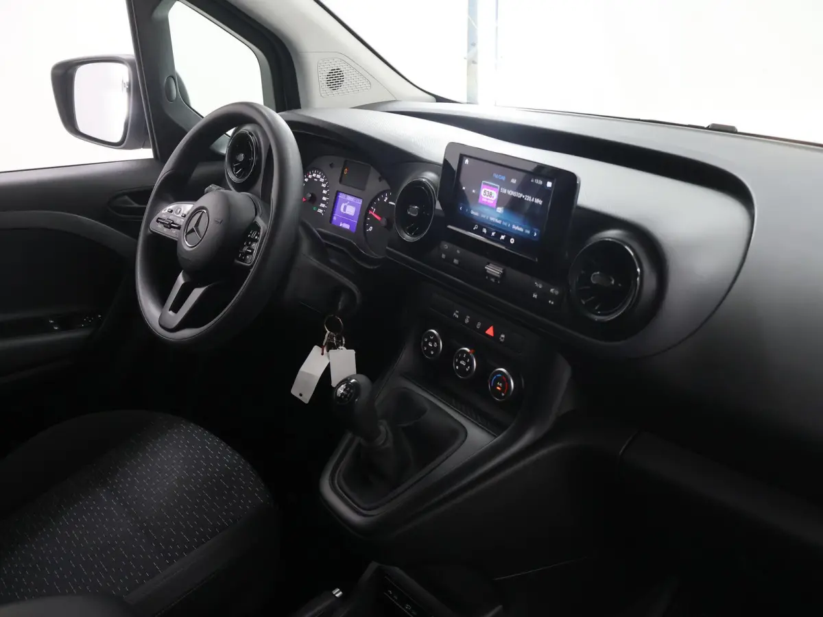 108 CDI | L1 | Pro | Parkeercamera | Navigatie | Cruise Control | Certified