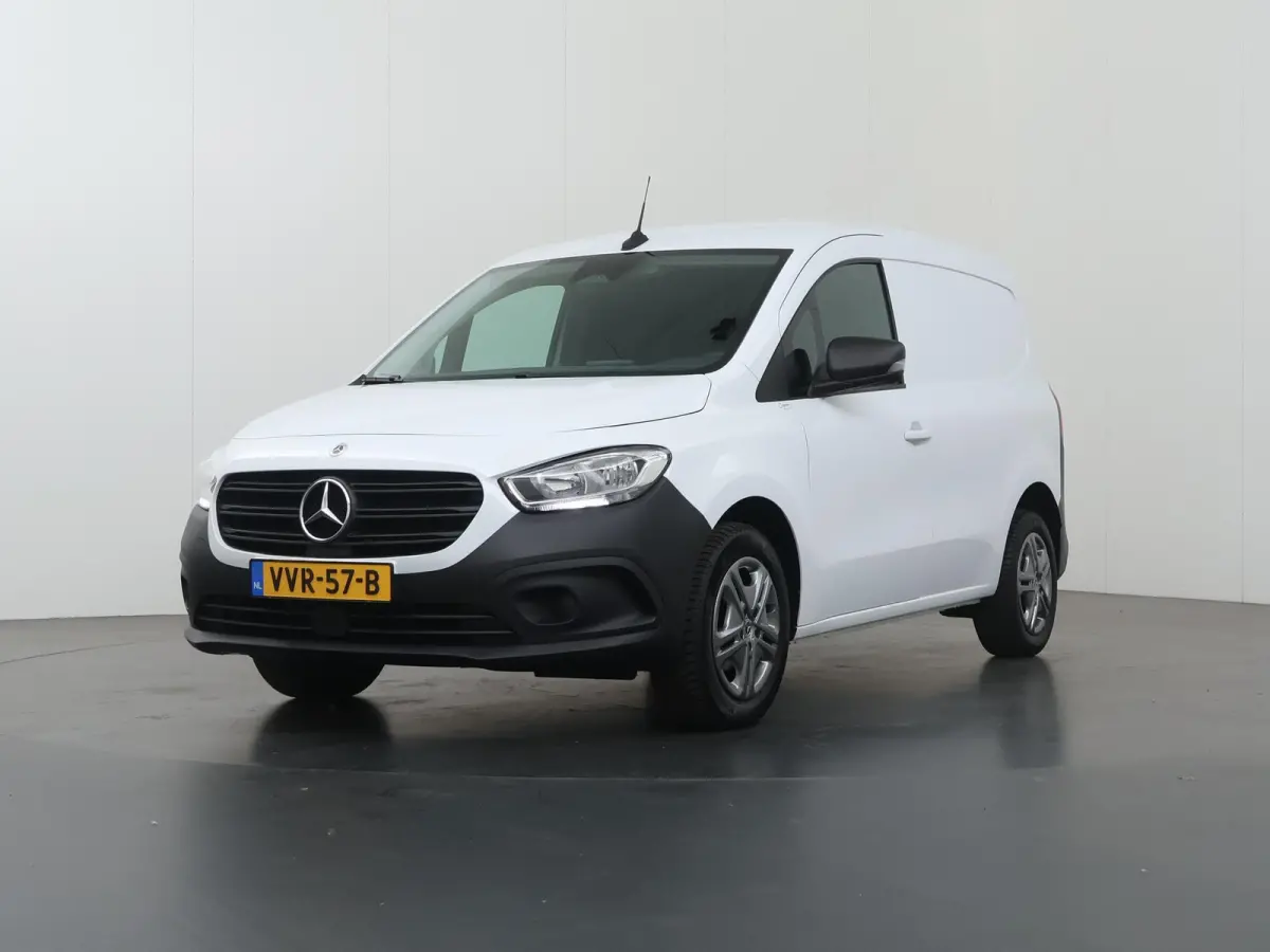 108 CDI | L1 | Pro | Parkeercamera | Navigatie | Cruise Control | Certified