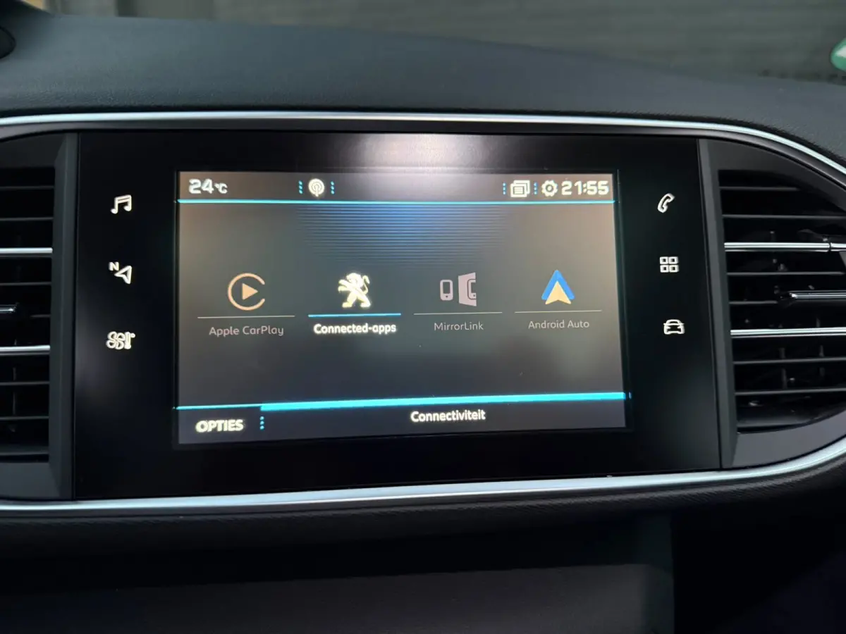 1.6 BlueHDI Blue Lease Executive|PANO|CARPLAY|PDC|TREKHAAK|NWE APK