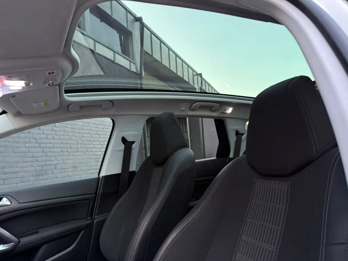 1.6 BlueHDI Blue Lease Executive|PANO|CARPLAY|PDC|TREKHAAK|NWE APK