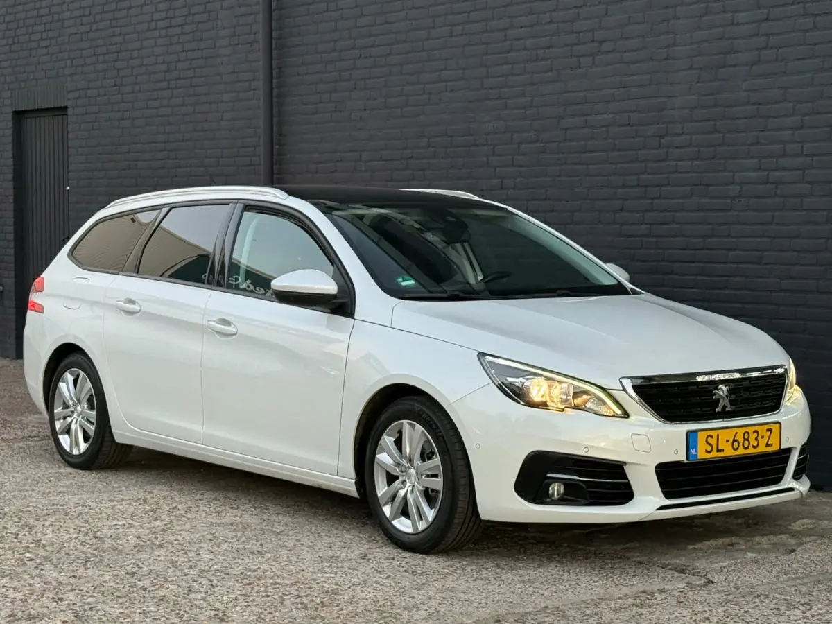 1.6 BlueHDI Blue Lease Executive|PANO|CARPLAY|PDC|TREKHAAK|NWE APK