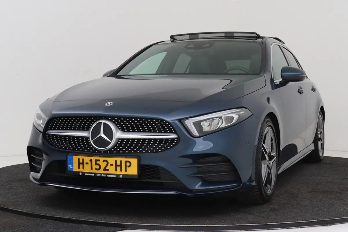 180 Business Solution AMG-Line | Panoramadak | Stoelverwarming | Climate Control | Dealer Ond. | CarPlay |