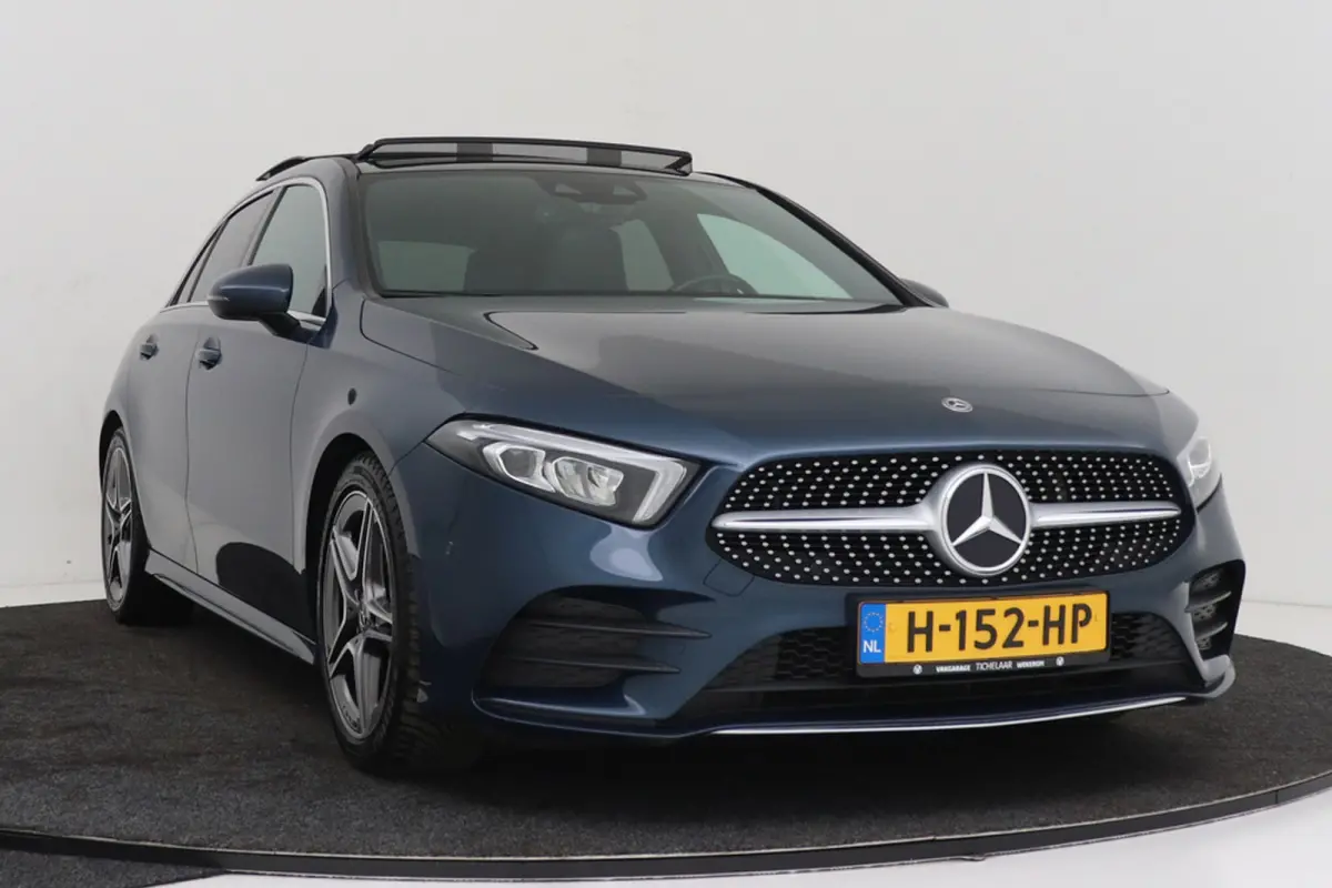 180 Business Solution AMG-Line | Panoramadak | Stoelverwarming | Climate Control | Dealer Ond. | CarPlay |