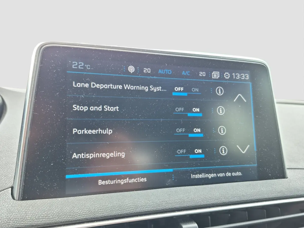 1.2 PureTech Active Full map navigatie | Carplay/android auto | Extra getint glas | Climate control |