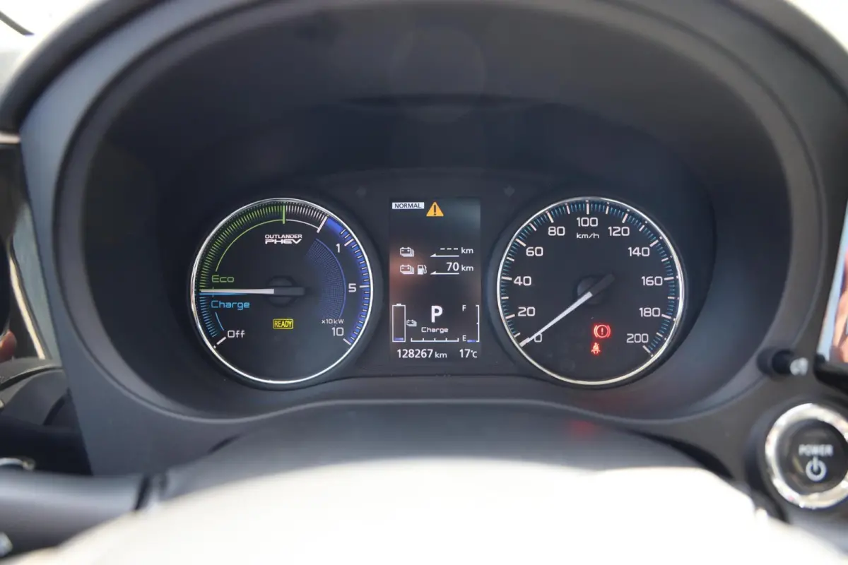 2.4 PHEV Pure+|Camera|Trekhaak|PDC|